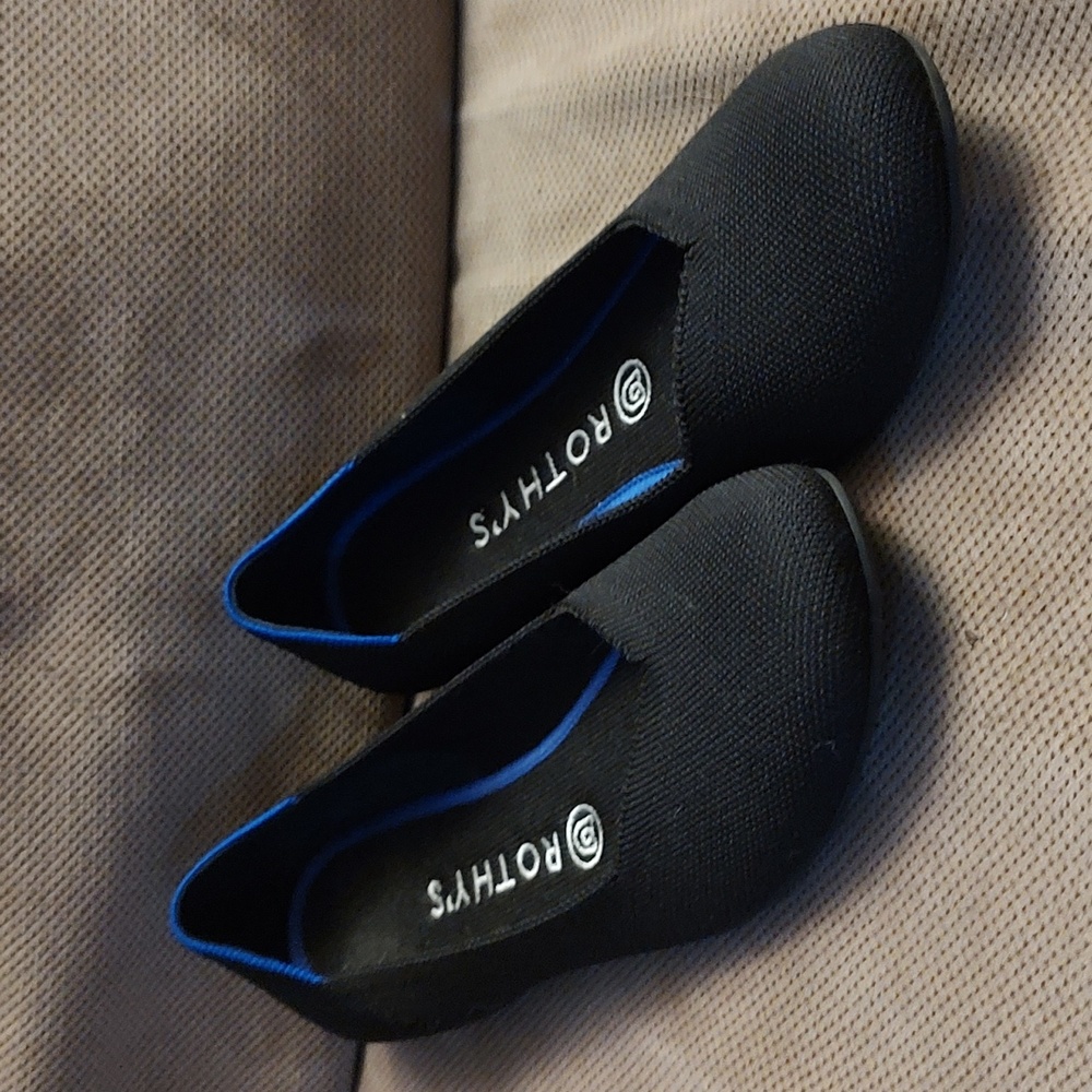 Rothy's black flats, size 9